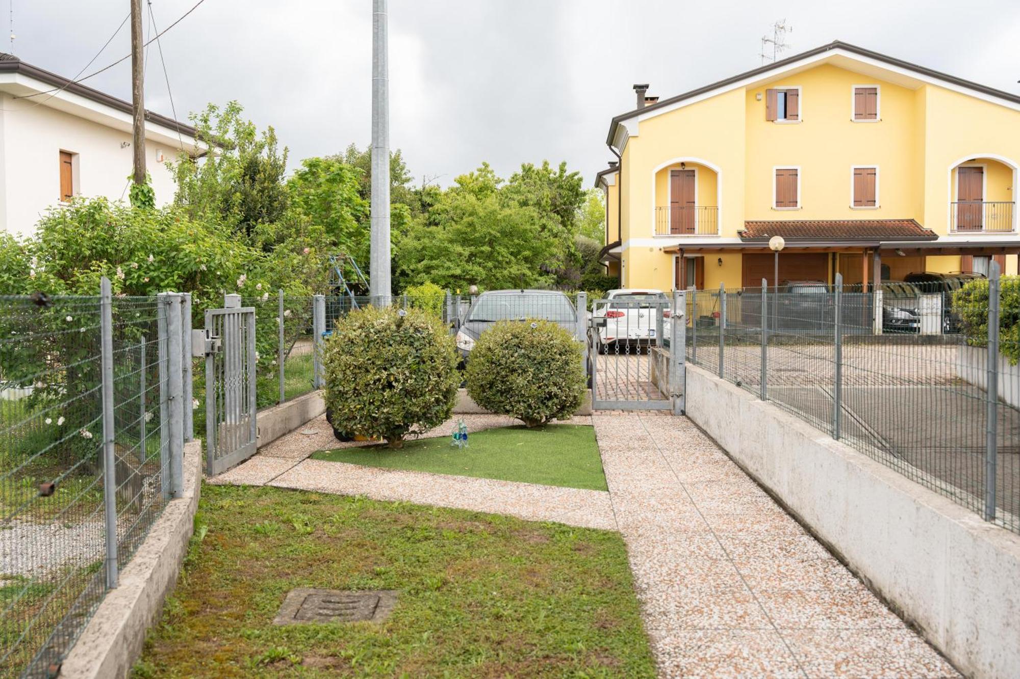 Marina'S Venice Garden Roncade Buitenkant foto